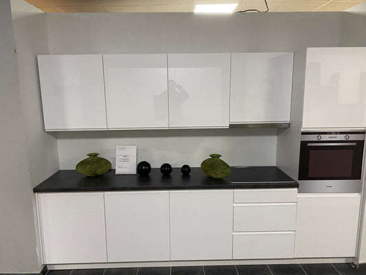 kitchen Expo 14 Sole White Modern 300 cm Straight Kitchen