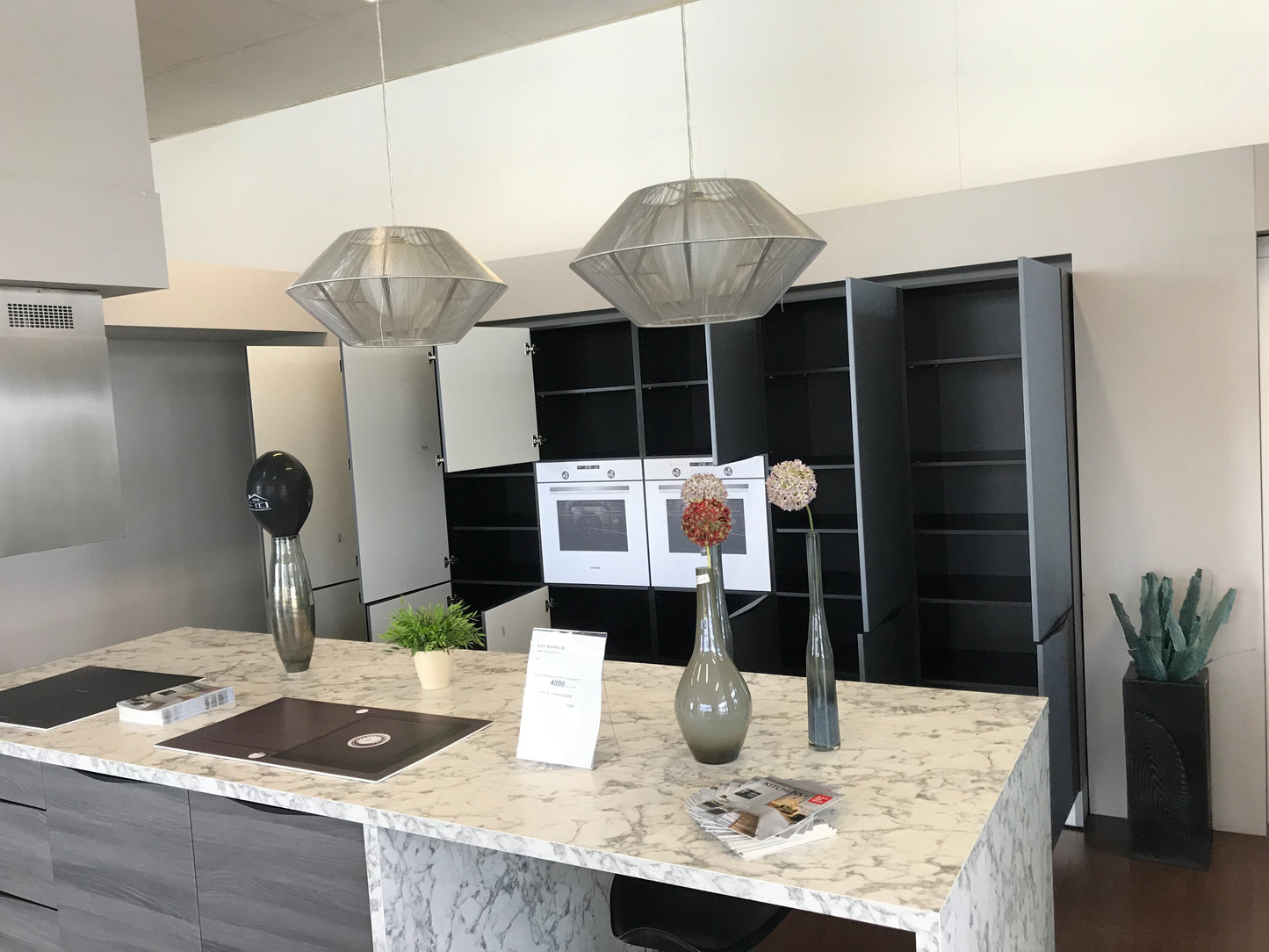 Expo 5 Luxury Island Kitchen Set
