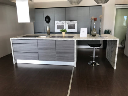 Expo 5 Luxury Island Kitchen Set