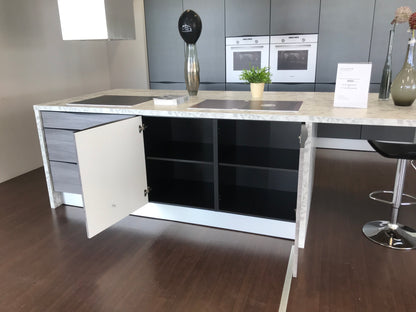 Expo 5 Luxury Island Kitchen Set