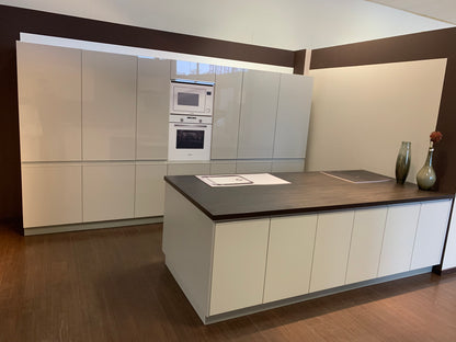 Expo 35 Sole Grey Kitchen with Island – Showroom Model in Flat-Pack