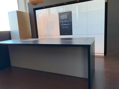 Expo 42 Sole Modern White Kitchen with Cooking Island – Showroom Model (Flat-Pack Assembly Kit)