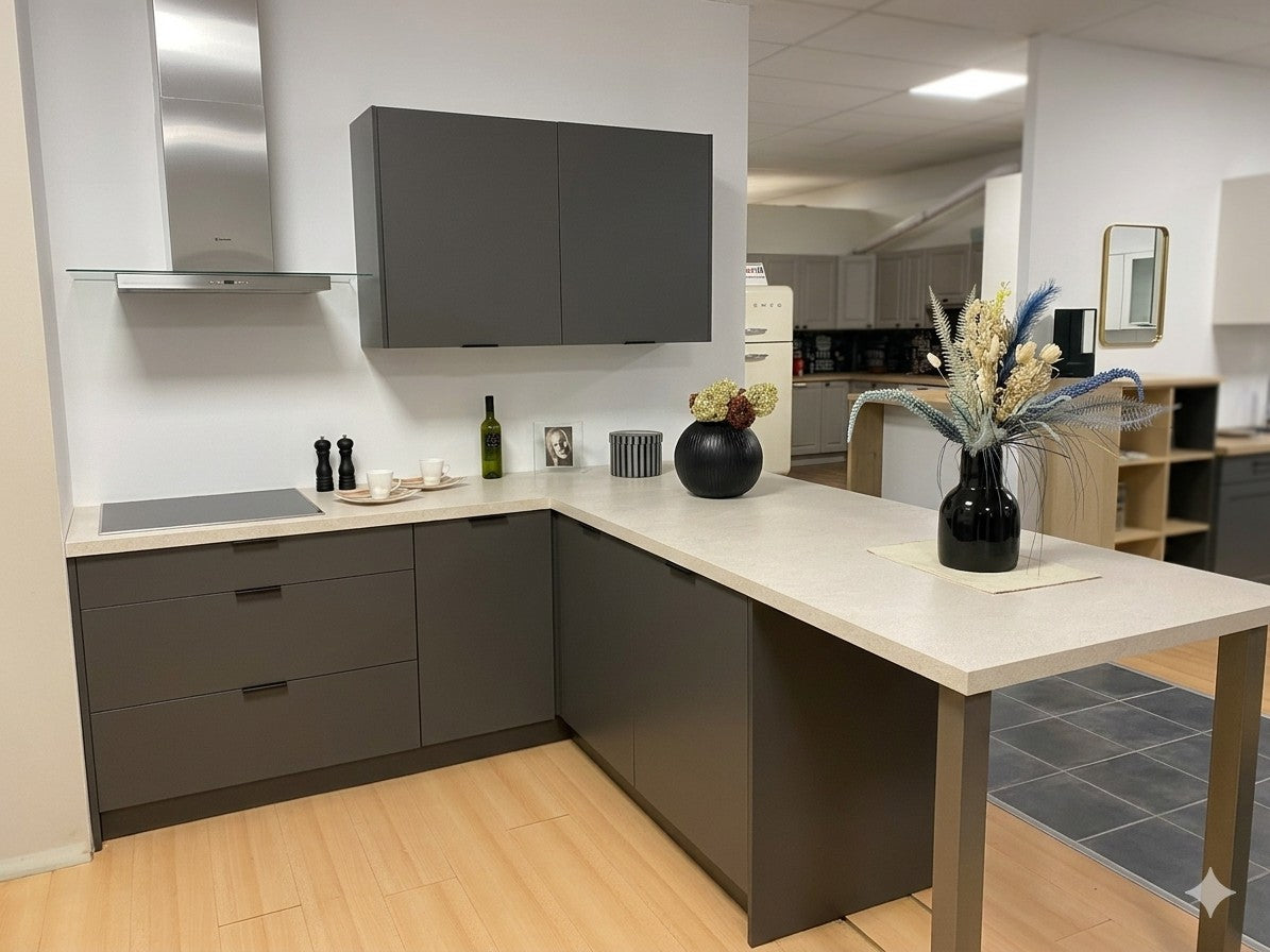 Custom Kitchens  – €500 per linear metre