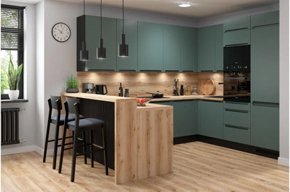 Custom Kitchens – €750 per linear metre