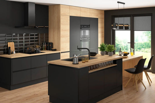 Custom Kitchens – €1000 per linear metre