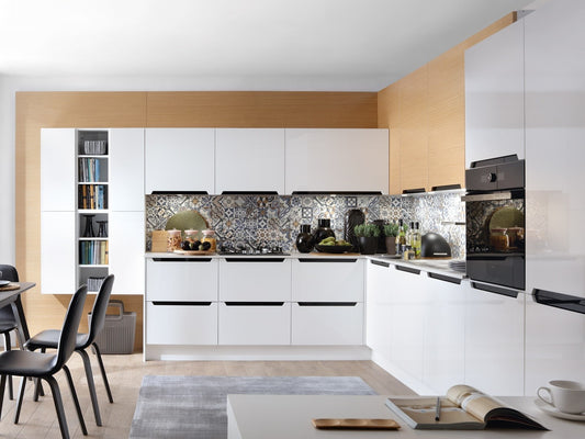 Custom Capital & Royal Kitchens – €1450 per linear metre