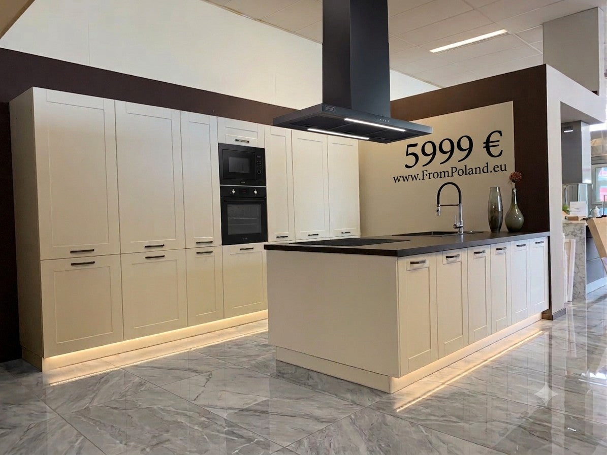 Expo 30 Edan White Kitchen with Island – Showroom Model in Flat-Pack